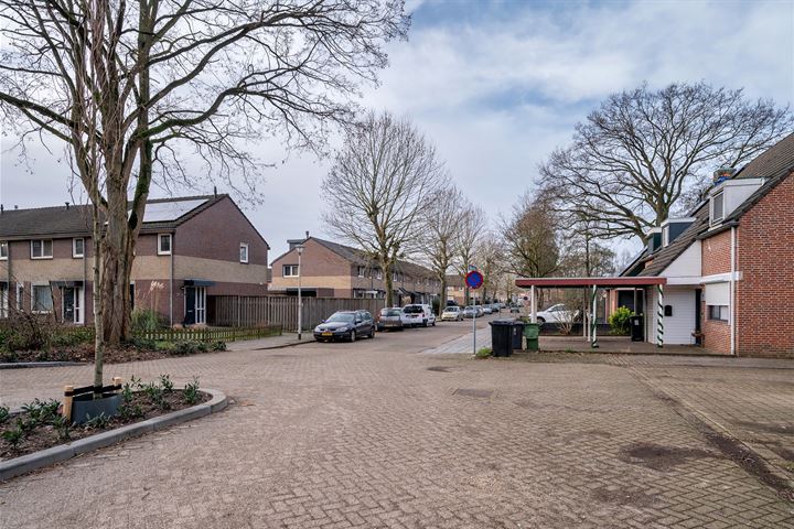 Bekijk foto 35 van Galgenvenstraat 52