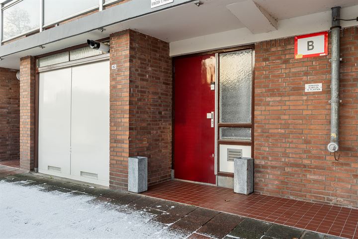 View photo 2 of Gijsbrecht van Amstelstraat 134