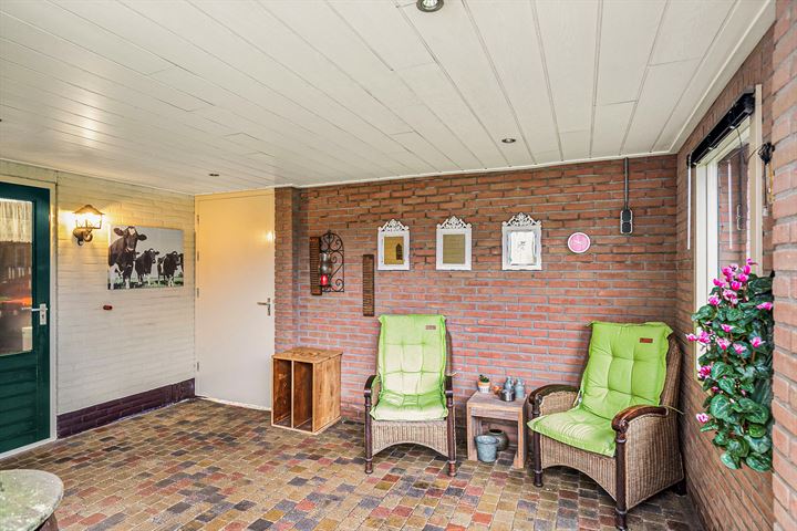 Bekijk foto 33 van Weerselosestraat 84