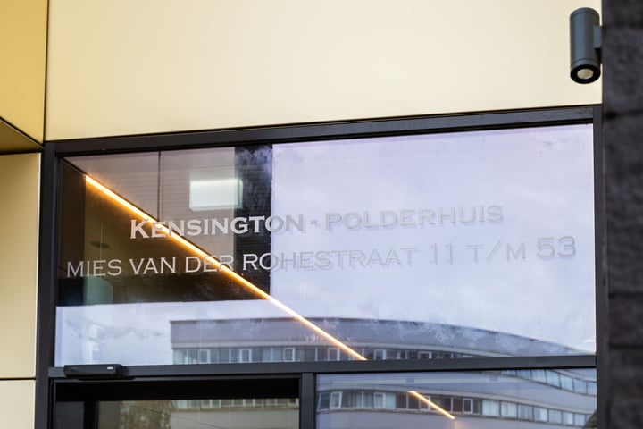 Bekijk foto 31 van Mies van der Rohestraat 43