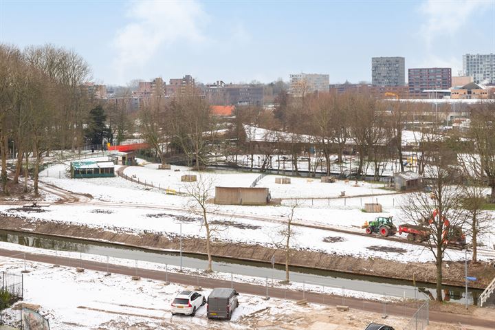 Bekijk foto 38 van Mies van der Rohestraat 43