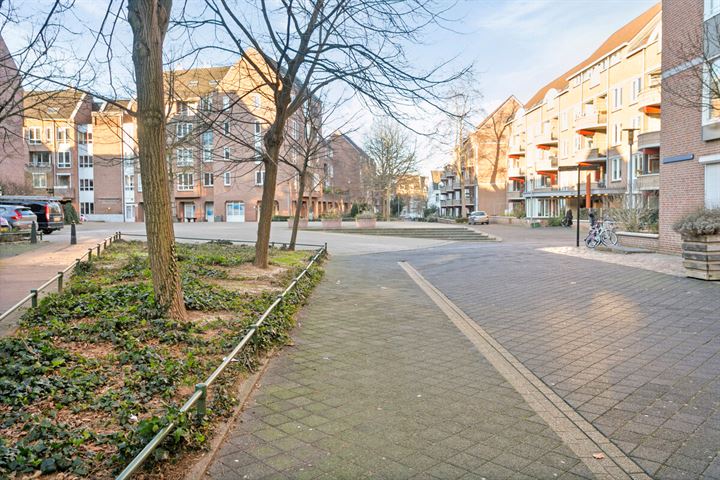 Bekijk foto 33 van Lakenweversplein 30-D