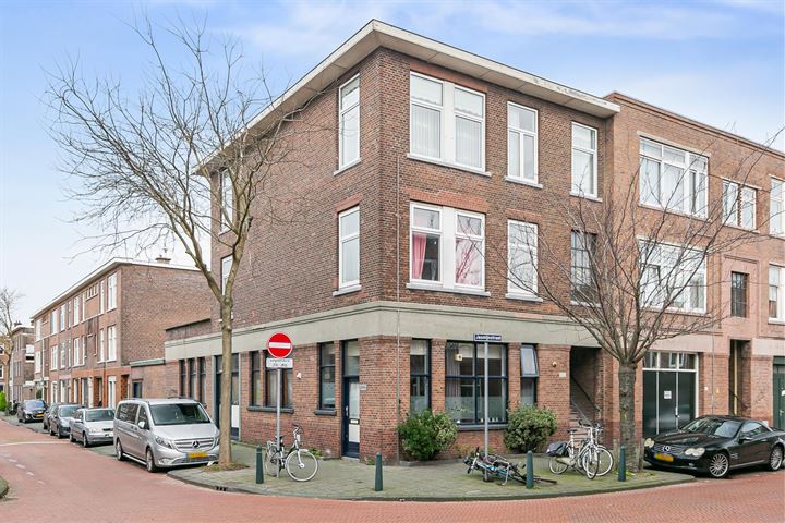 View photo 2 of Jasmijnstraat 67