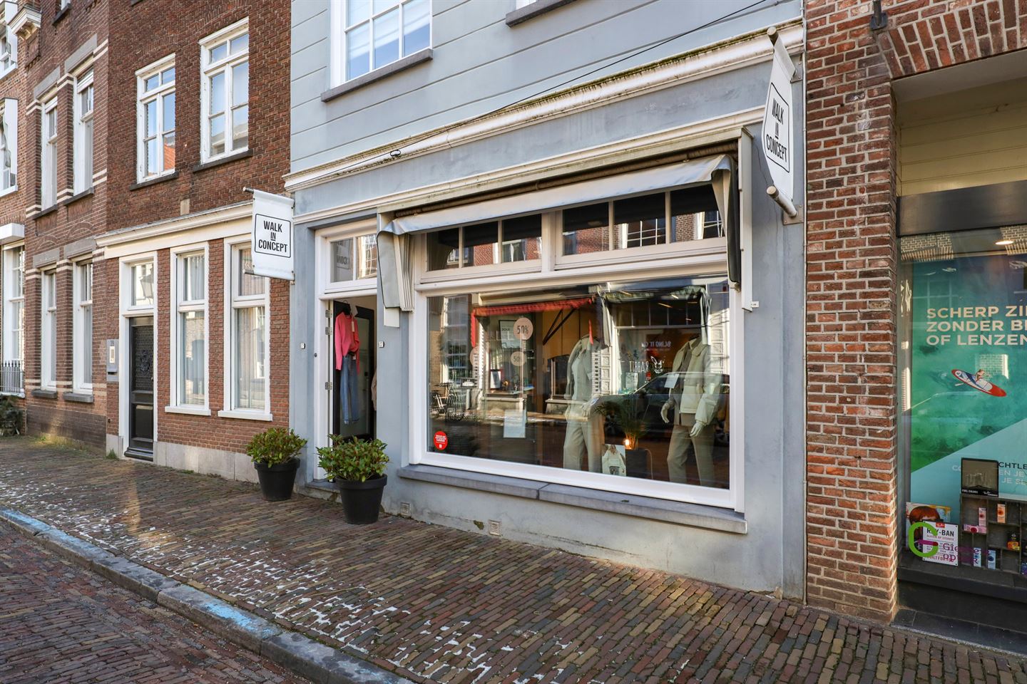 View photo 5 of Rogstraat 27- 27A