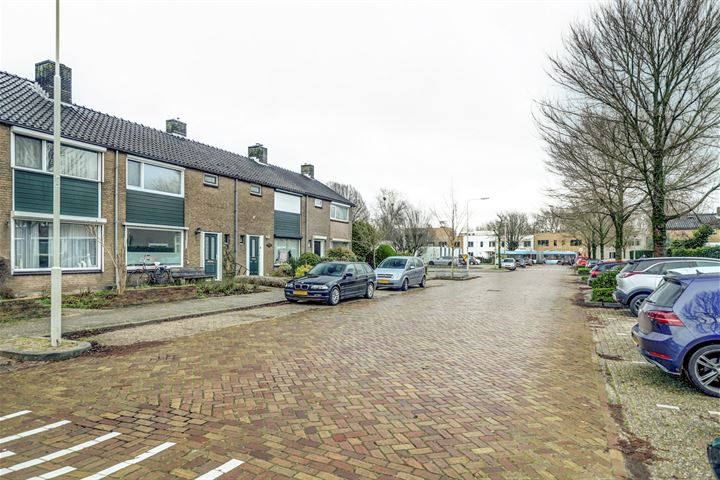 Bekijk foto 23 van Warmelolaan 21