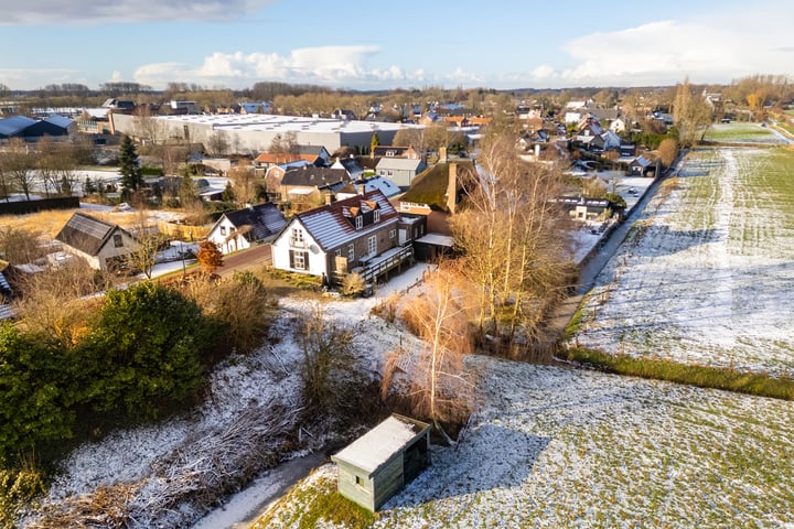 Bekijk foto 3 van Maasdijk 1