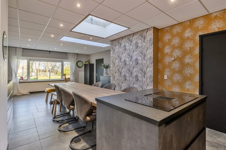 Photo 28 of Heereweg 16