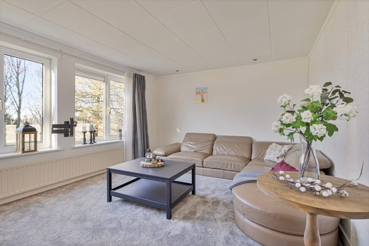 Photo 41 of Heereweg 16