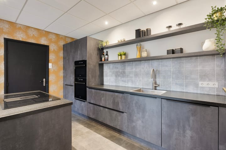 Photo 29 of Heereweg 16