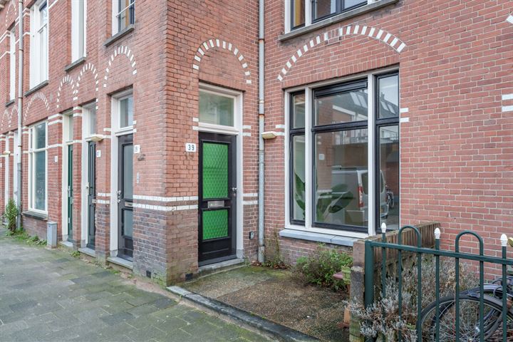 Bekijk foto 6 van M.P. Lindostraat 39