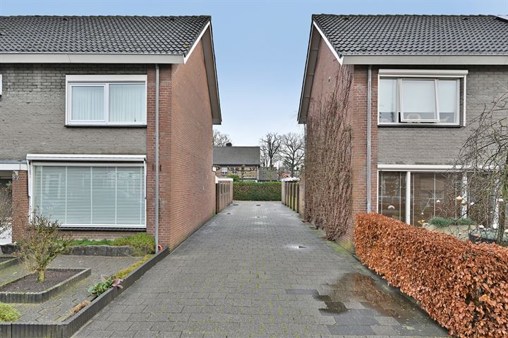 Bekijk foto 36 van Van Hessen Kasselstraat 35