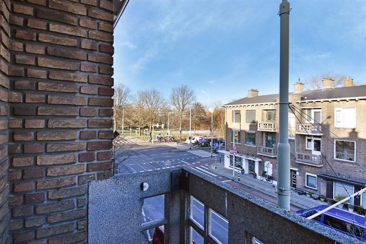 Bekijk foto 22 van Goudenregenstraat 292