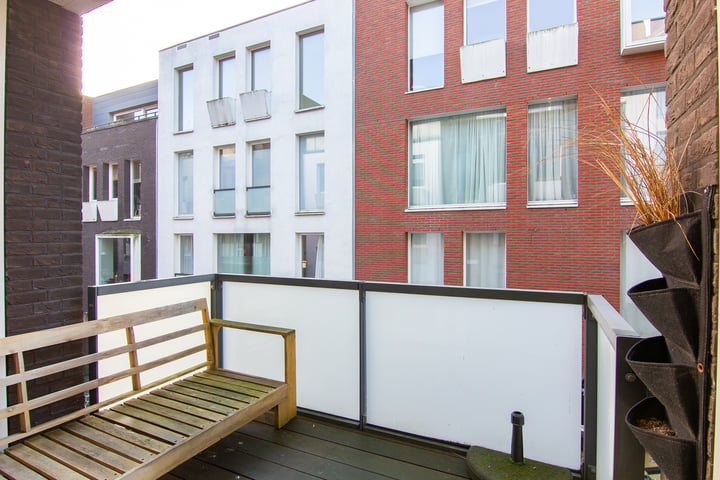 Bekijk foto 16 van Jacobstraat 27