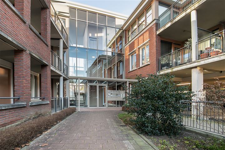 View photo 6 of Rotterdamseweg 81-L