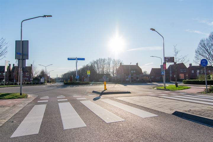 Bekijk foto 35 van Antwerpsestraatweg 8