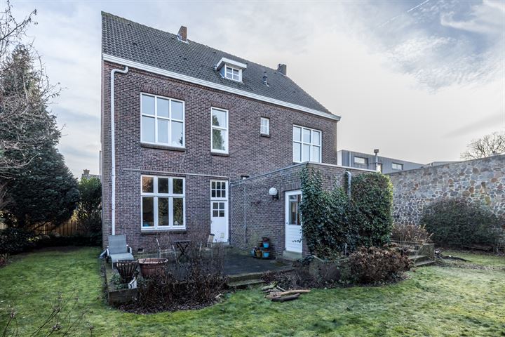 Bekijk foto 43 van Prins Clausstraat 108