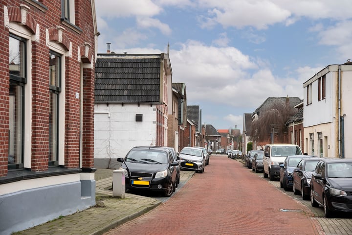 Bekijk foto 23 van Lipperkerkstraat 324