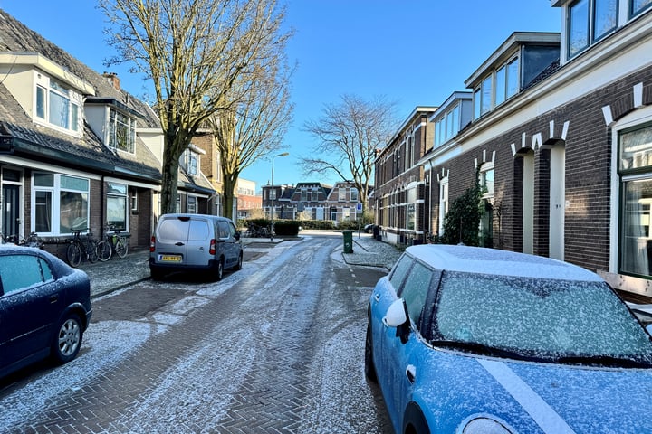 View photo 26 of Oosterstraat 74