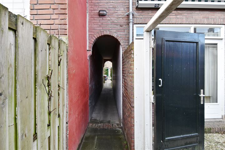 View photo 19 of Mackaystraat 42