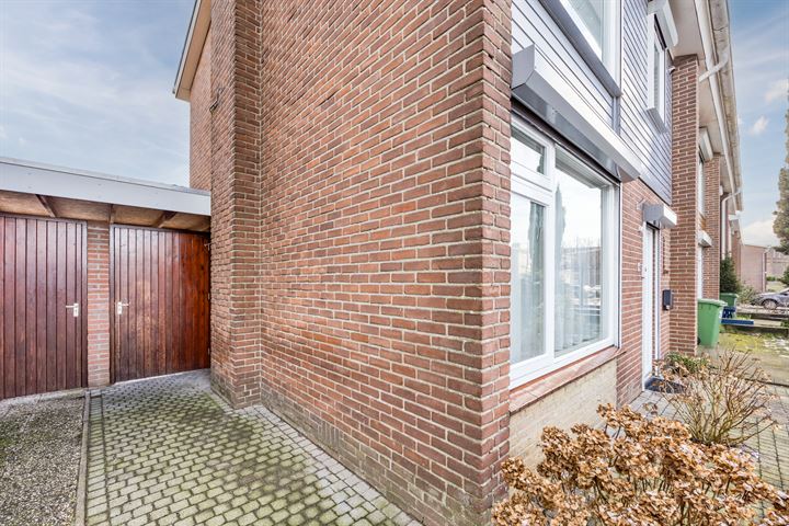 Bekijk foto 19 van Dr.Wierstraat 18