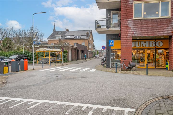 Bekijk foto 18 van Voorstraat 21-A