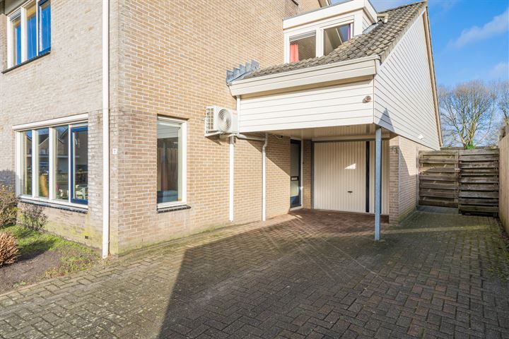 Bekijk foto 10 van Wolgastraat 11