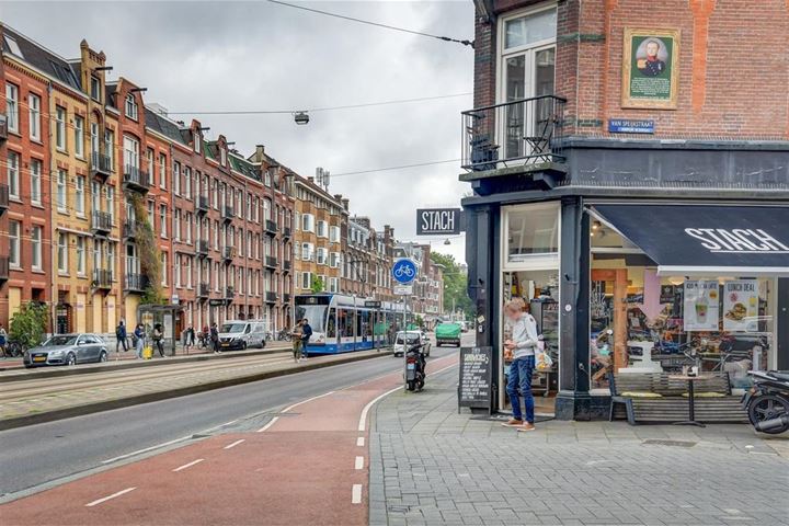 Bekijk foto 27 van Chasséstraat 34-2