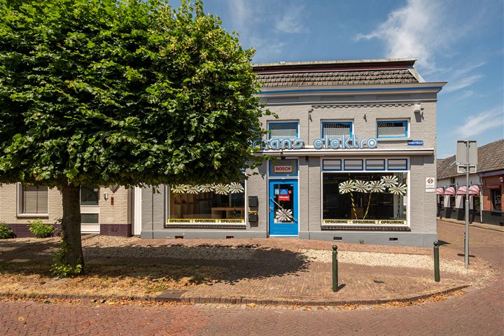 Bekijk foto 50 van Voorstraat 24