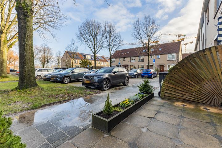 Bekijk foto 46 van Spaarndamstraat 9