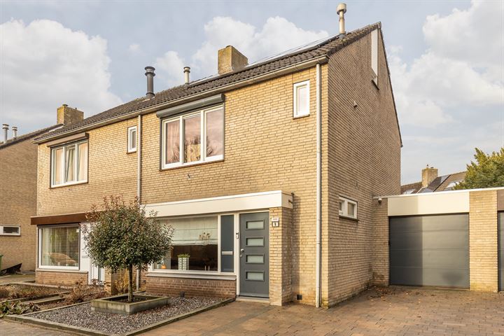 Bekijk foto 3 van Godfried Bomansstraat 8