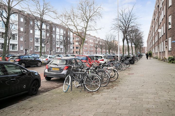 Bekijk foto 27 van Stadhoudersplein 119