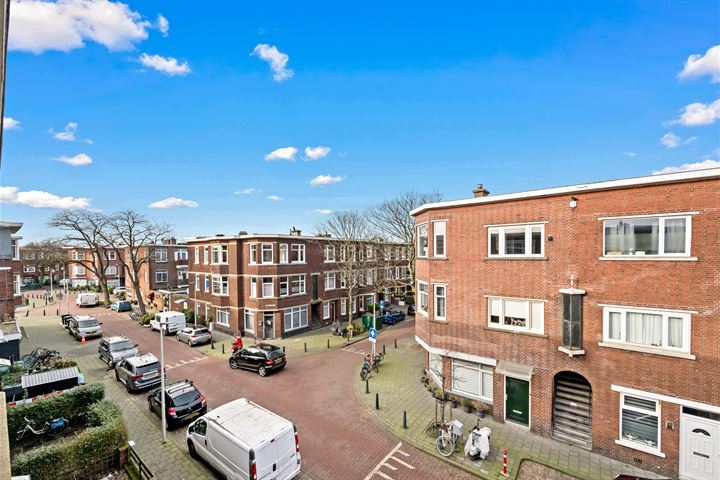 Bekijk foto 25 van Staverdenstraat 10