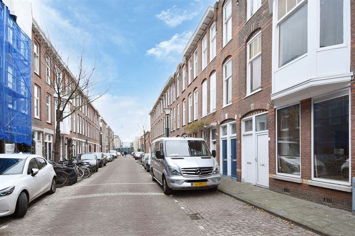 Bekijk foto 26 van Govert Bidloostraat 62