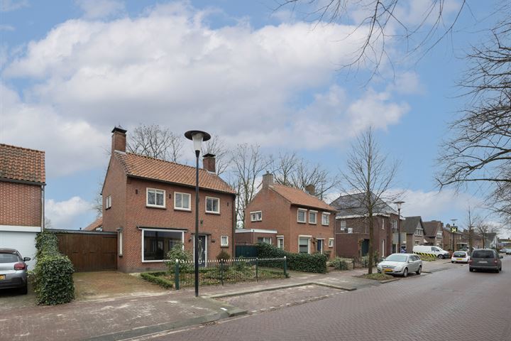 View photo 33 of Sint Antoniusstraat 1-B