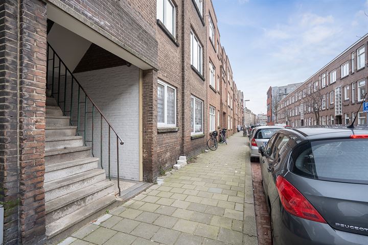 Bekijk foto 7 van Lyonnetstraat 71