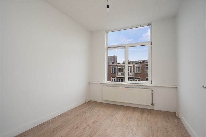 Bekijk foto 19 van Lyonnetstraat 71