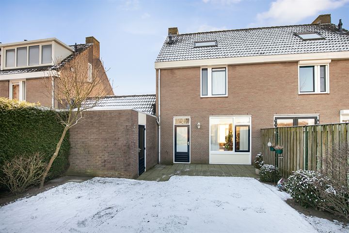 View photo 28 of Baroniestraat 9