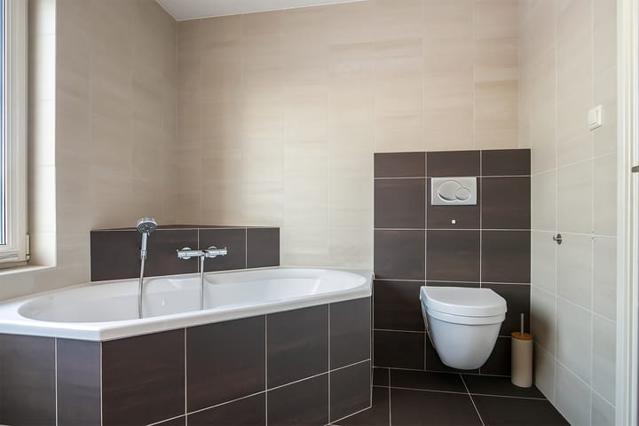 Foto 15 van Van Oost-Frieslandstraat 96