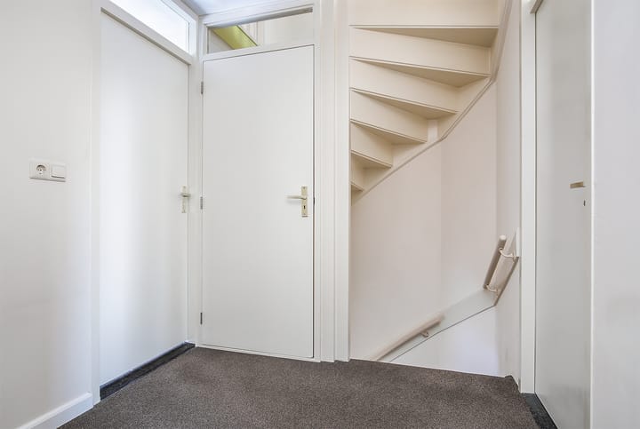 Foto 13 van Van Oost-Frieslandstraat 96