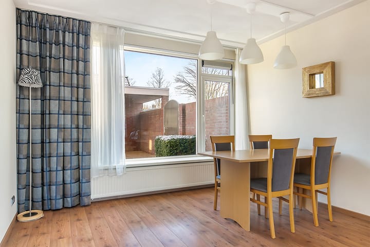 Foto 12 van Van Oost-Frieslandstraat 96