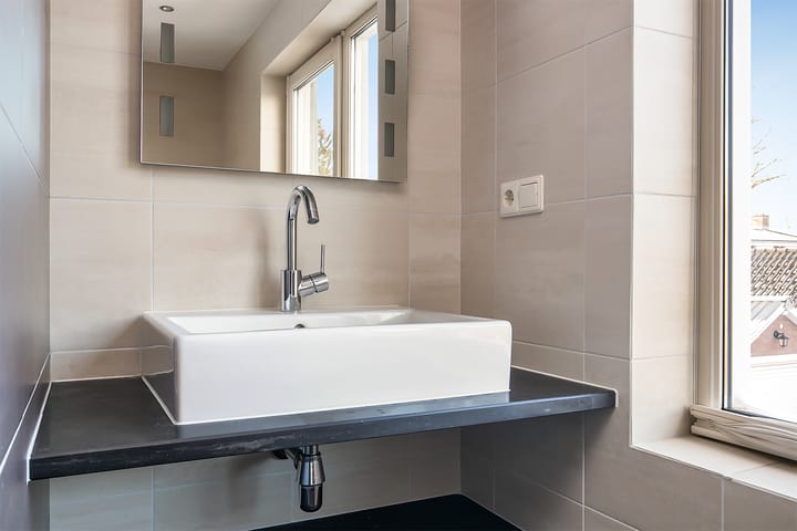 Foto 17 van Van Oost-Frieslandstraat 96