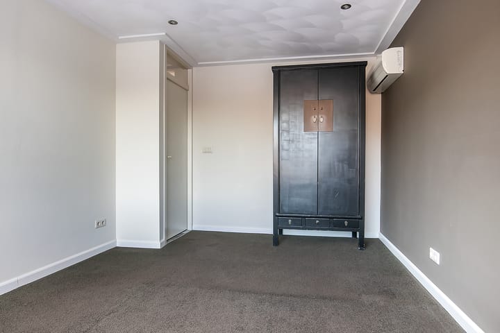 Foto 19 van Van Oost-Frieslandstraat 96