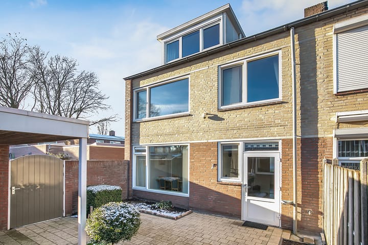 Foto 29 van Van Oost-Frieslandstraat 96