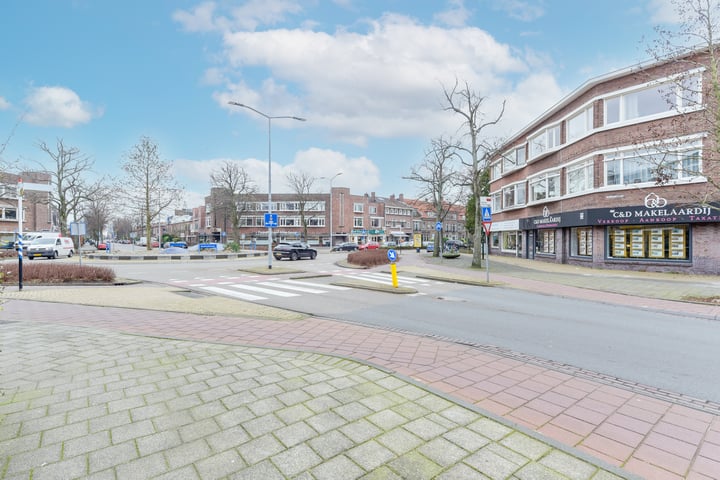 Bekijk foto 37 van Rembrandtlaan 75