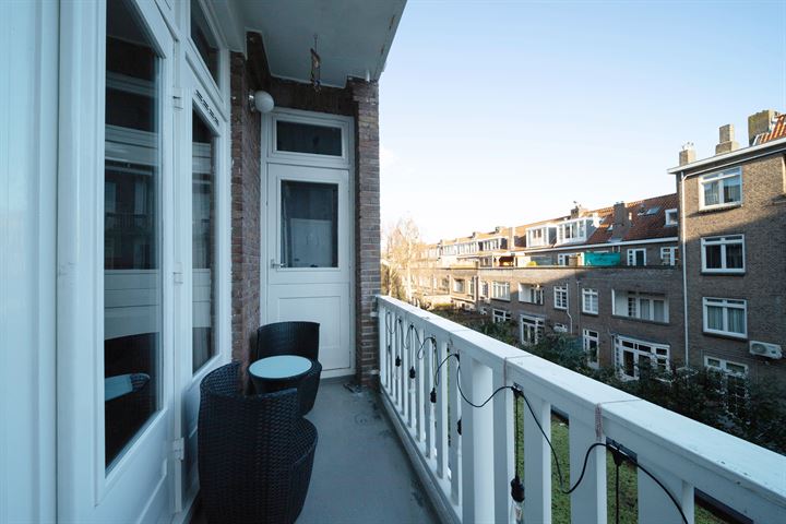 View photo 9 of Beethovenstraat 71-II