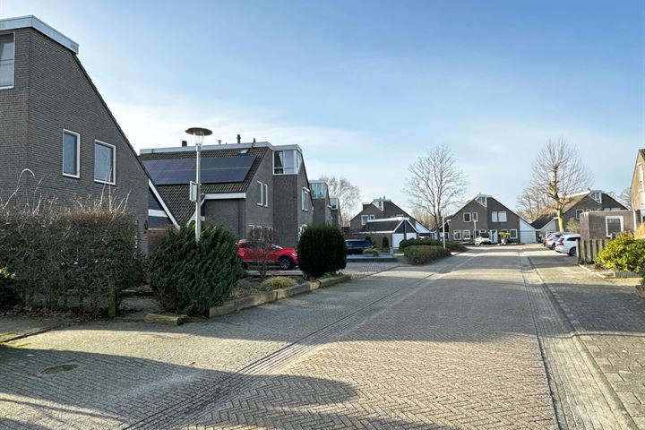 Bekijk foto 3 van van Twickelolaan 28