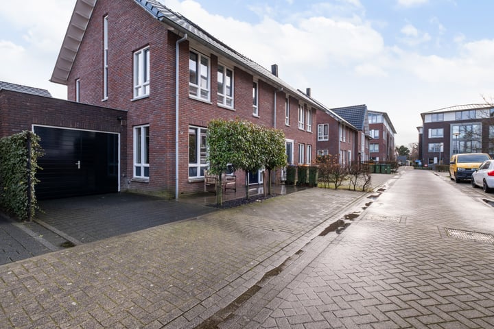 Bekijk foto 37 van Notaris van Puttenstraat 26