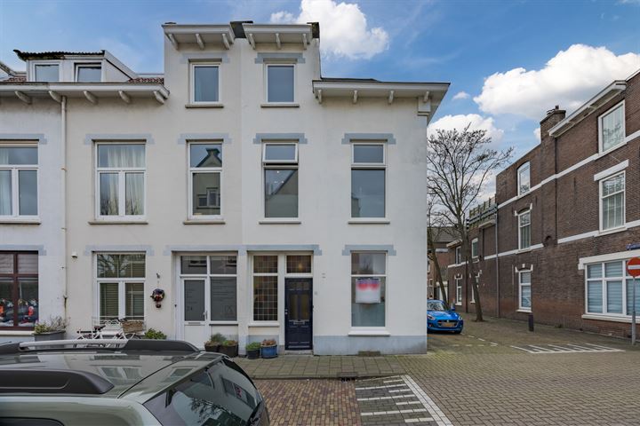 Bekijk foto 45 van Joubertstraat 22