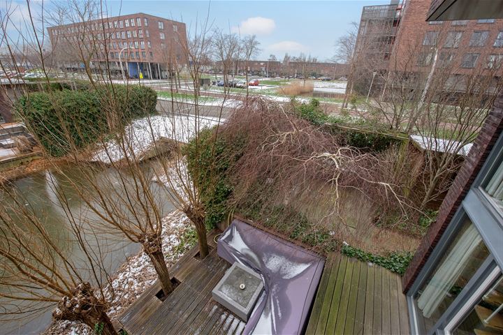 View photo 43 of Weesmeesterstraat 1