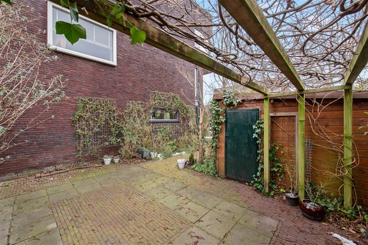 View photo 54 of Weesmeesterstraat 1